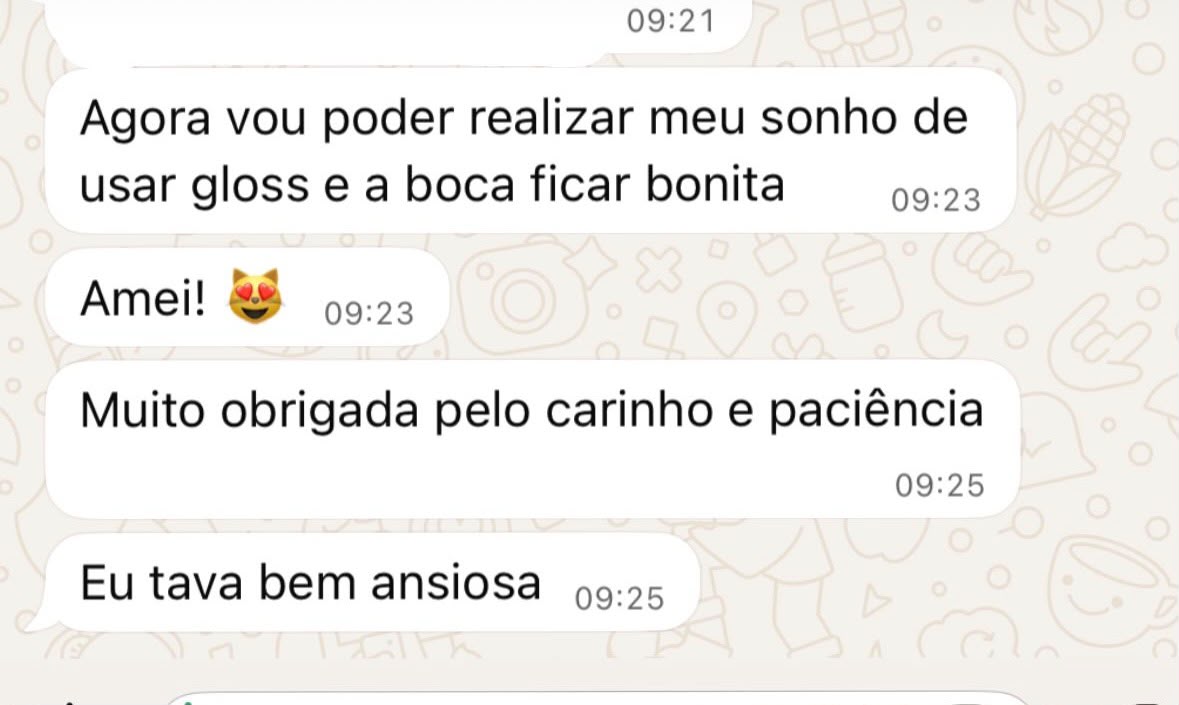 Print de depoimento de paciente enviado pelo WhatsApp